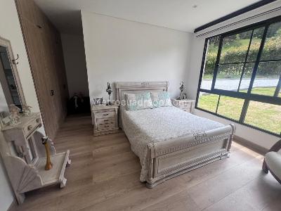 Casa de 3 alcobas en venta en Rionegro, Rionegro, 1920 m² · foto 11 de 20