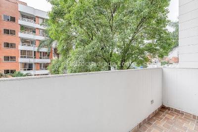 Apartamento de 3 alcobas en venta en Laureles, Medellín, 101 m² · foto 18 de 20