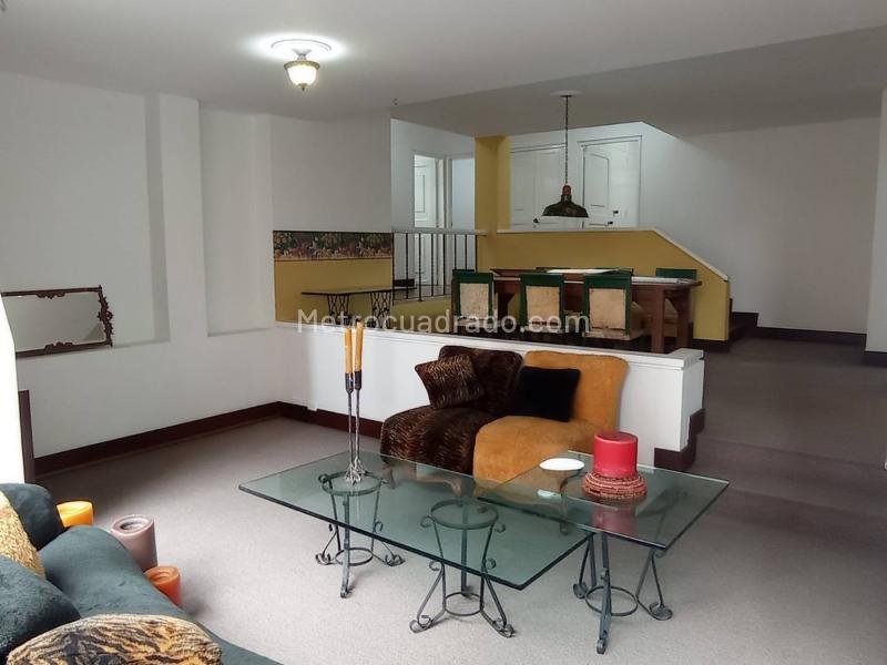 Apartamento en Arriendo en Lalinde con 3 Alcobas y 3 Baños - 8