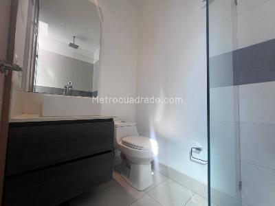 Apartamento de 3 alcobas en venta en La Tomatera, Medellín, 187 m² · foto 9 de 20
