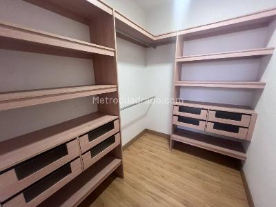Apartamento de 3 alcobas en venta en La Tomatera, Medellín, 187 m² · foto 13 de 20