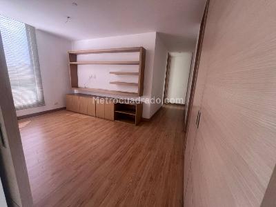 Apartamento de 3 alcobas en venta en La Tomatera, Medellín, 187 m² · foto 18 de 20
