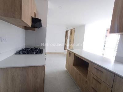 Apartamento de 3 alcobas en arriendo en Los Colegios, Rionegro, 66 m² · foto 4 de 17