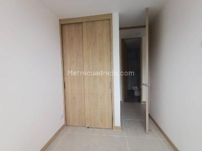 Apartamento de 3 alcobas en arriendo en Los Colegios, Rionegro, 66 m² · foto 7 de 17