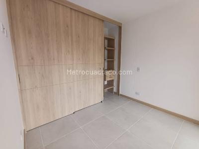 Apartamento de 3 alcobas en arriendo en Los Colegios, Rionegro, 66 m² · foto 9 de 17