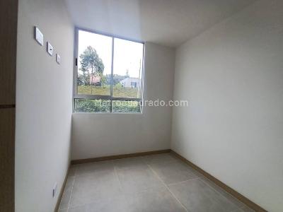 Apartamento de 3 alcobas en arriendo en Los Colegios, Rionegro, 66 m² · foto 10 de 17