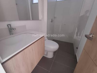 Apartamento de 3 alcobas en arriendo en Los Colegios, Rionegro, 66 m² · foto 12 de 17