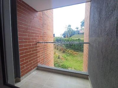 Apartamento de 3 alcobas en arriendo en Los Colegios, Rionegro, 66 m² · foto 16 de 17