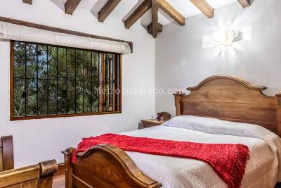 Casa de 5 alcobas en venta en La Catedral, Envigado · foto 9 de 20