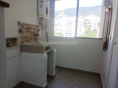 Apartamento en arriendo en Loma De Los Gonzalez, Medellín · foto 4 de 20