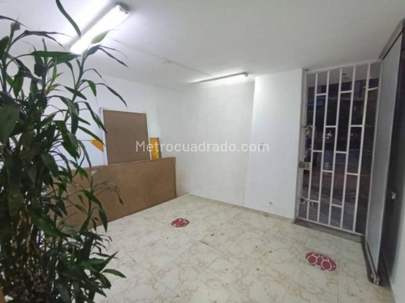 Commercial House for Rent in Estadio Area - 2