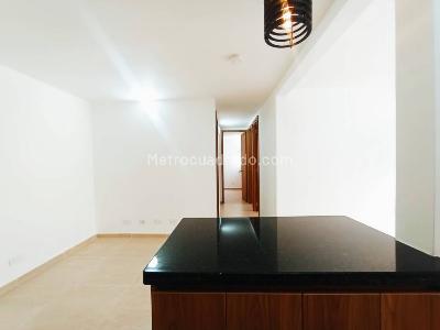 Apartamento de 3 alcobas en venta en El Porvenir, Rionegro, 54 m² · foto 4 de 20