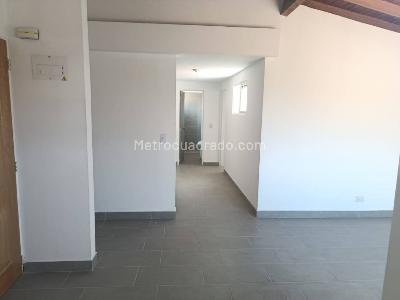 Casa de 2 alcobas en arriendo en Estadio, Medellín, 70 m² · foto 3 de 13