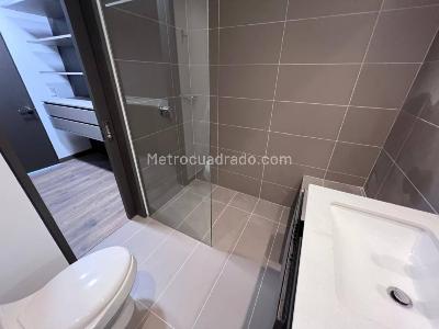 Apartaestudio en venta en Altos Del Poblado, Medellín, 64 m² · foto 16 de 20