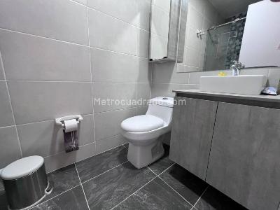 Apartamento de 3 alcobas en venta en Castropol, Medellín, 305 m² · foto 6 de 20
