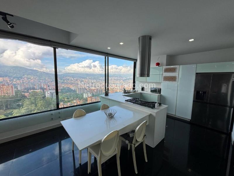 Apartamento en Arriendo de 2 Alcobas en San Lucas, Edificio Moderno - 5