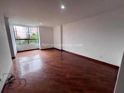 Apartamento de 3 alcobas en venta en El Tesoro, Medellín, 167 m² · foto 12 de 20