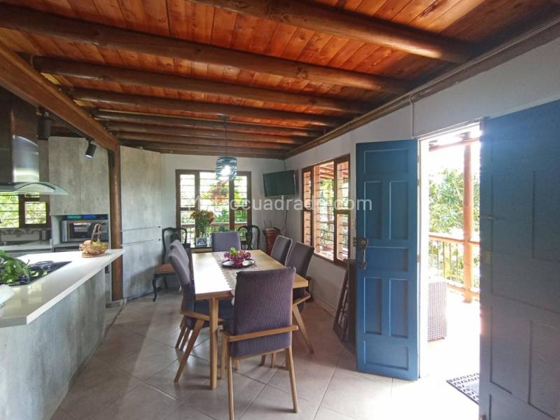 5BR Apartment in Vereda Las Lomitas (1780 m²) - 5