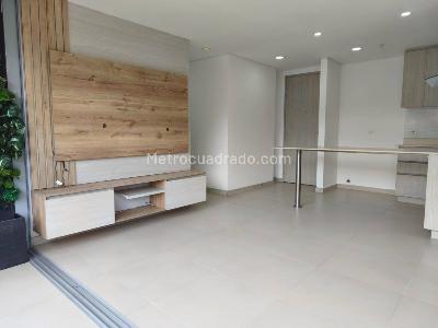 Apartamento de 2 alcobas en arriendo en Loma Del Escobero, Envigado, 73 m² · foto 4 de 16