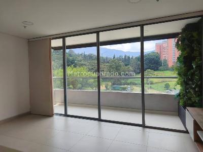 Apartamento de 2 alcobas en arriendo en Loma Del Escobero, Envigado, 73 m² · foto 14 de 16