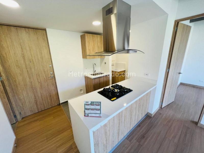 2BR Apartment in Loma Del Escobero (71 m²) - 3