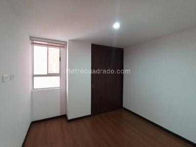 Apartamento de 2 alcobas en arriendo en Loma Del Esmeraldal, Envigado, 78 m² · foto 11 de 14