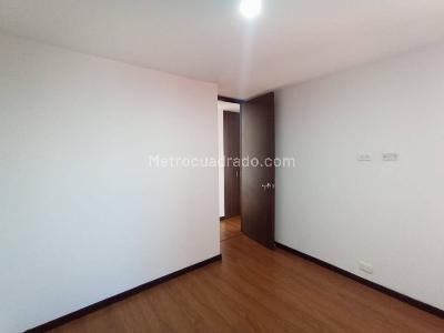 Apartamento de 2 alcobas en arriendo en Loma Del Esmeraldal, Envigado, 78 m² · foto 12 de 14