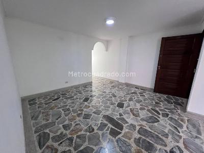 Apartamento de 3 alcobas en venta en Laureles, Medellín, 130 m² · foto 5 de 20