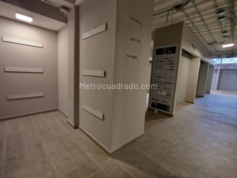 Local Comercial en Arriendo, Niquia, Bello - Mehr