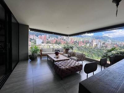 Apartamento de 3 alcobas en venta en Los Balsos, Medellín, 330 m² · foto 2 de 20