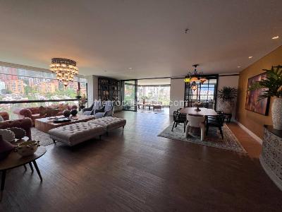 Apartamento de 3 alcobas en venta en Los Balsos, Medellín, 330 m² · foto 11 de 20