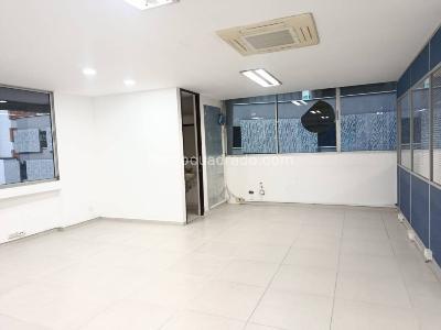 Office for rent in Milla De Oro, Medellín