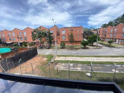 Apartamento de 3 alcobas en arriendo en Barro Blanco, Rionegro, 69 m² · foto 16 de 16