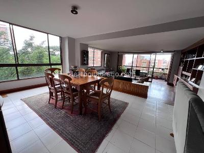 Apartamento de 2 alcobas en venta en El Poblado, Medellín, 175 m² · foto 2 de 20