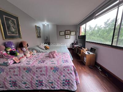 Apartamento de 2 alcobas en venta en El Poblado, Medellín, 175 m² · foto 15 de 20