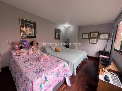 Apartamento de 2 alcobas en venta en El Poblado, Medellín, 175 m² · foto 16 de 20