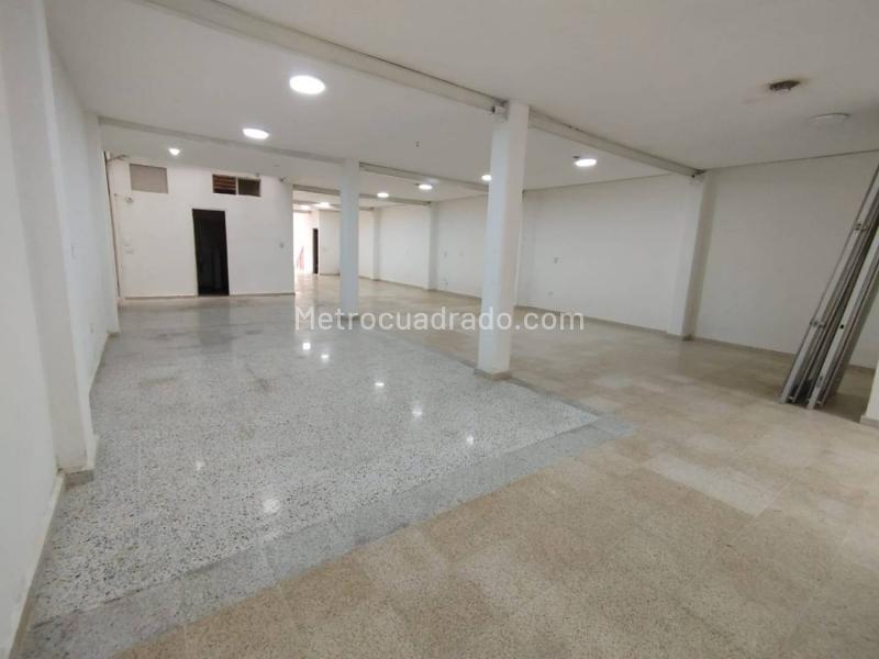 Local Comercial en Arriendo, Niquia, Bello - Más