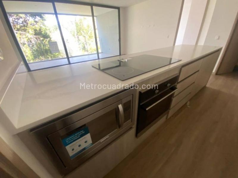 2BR Apartment in Sajonia (110 m²)