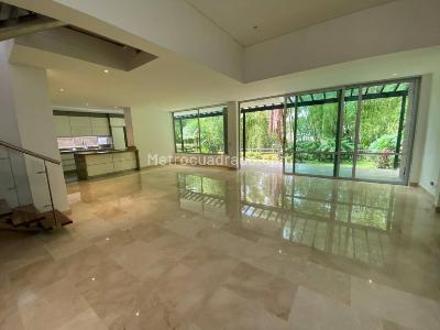 Casa en arriendo en Envigado, Envigado · foto 2 de 20