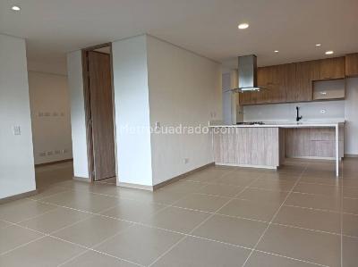 Apartamento en arriendo en Camino Verde, Envigado · foto 2 de 18