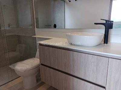 Apartamento en arriendo en Camino Verde, Envigado · foto 12 de 18