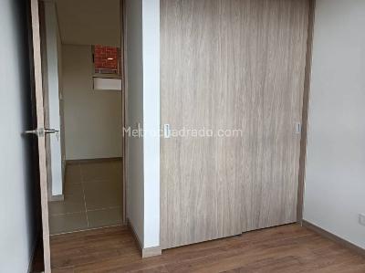 Apartamento en arriendo en Camino Verde, Envigado · foto 14 de 18