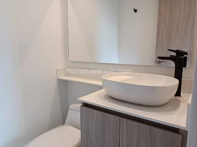Apartamento en arriendo en Camino Verde, Envigado · foto 17 de 18