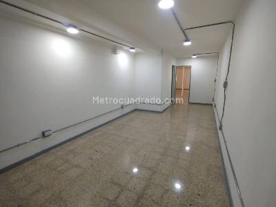 Casa de 3 alcobas en arriendo en La Floresta, Medellín, 222 m² · foto 12 de 20