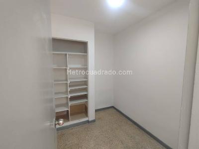 Casa de 3 alcobas en arriendo en La Floresta, Medellín, 222 m² · foto 17 de 20