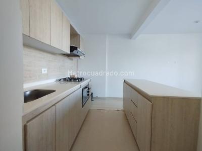 Apartamento de 2 alcobas en arriendo en San Antonio, Rionegro, 58 m² · foto 2 de 14