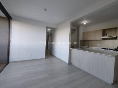 Apartamento de 2 alcobas en arriendo en San Antonio, Rionegro, 58 m² · foto 4 de 14