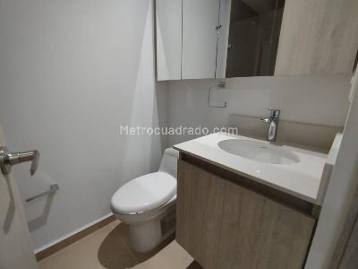 Apartamento de 2 alcobas en arriendo en San Antonio, Rionegro, 58 m² · foto 13 de 14