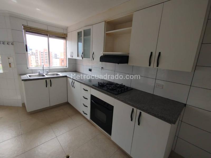 Spacious 3BR Apartment in Laureles - 4