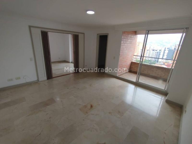 Spacious 3BR Apartment in Laureles - 8